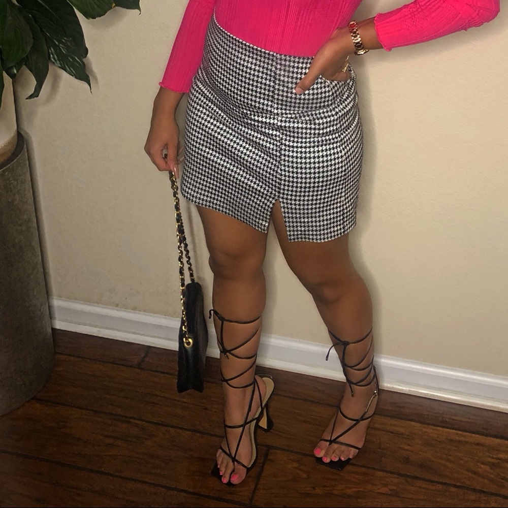 H&M Mini Skirt w/ Split